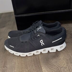 On Cloud Swiss Engineering Sneakers
